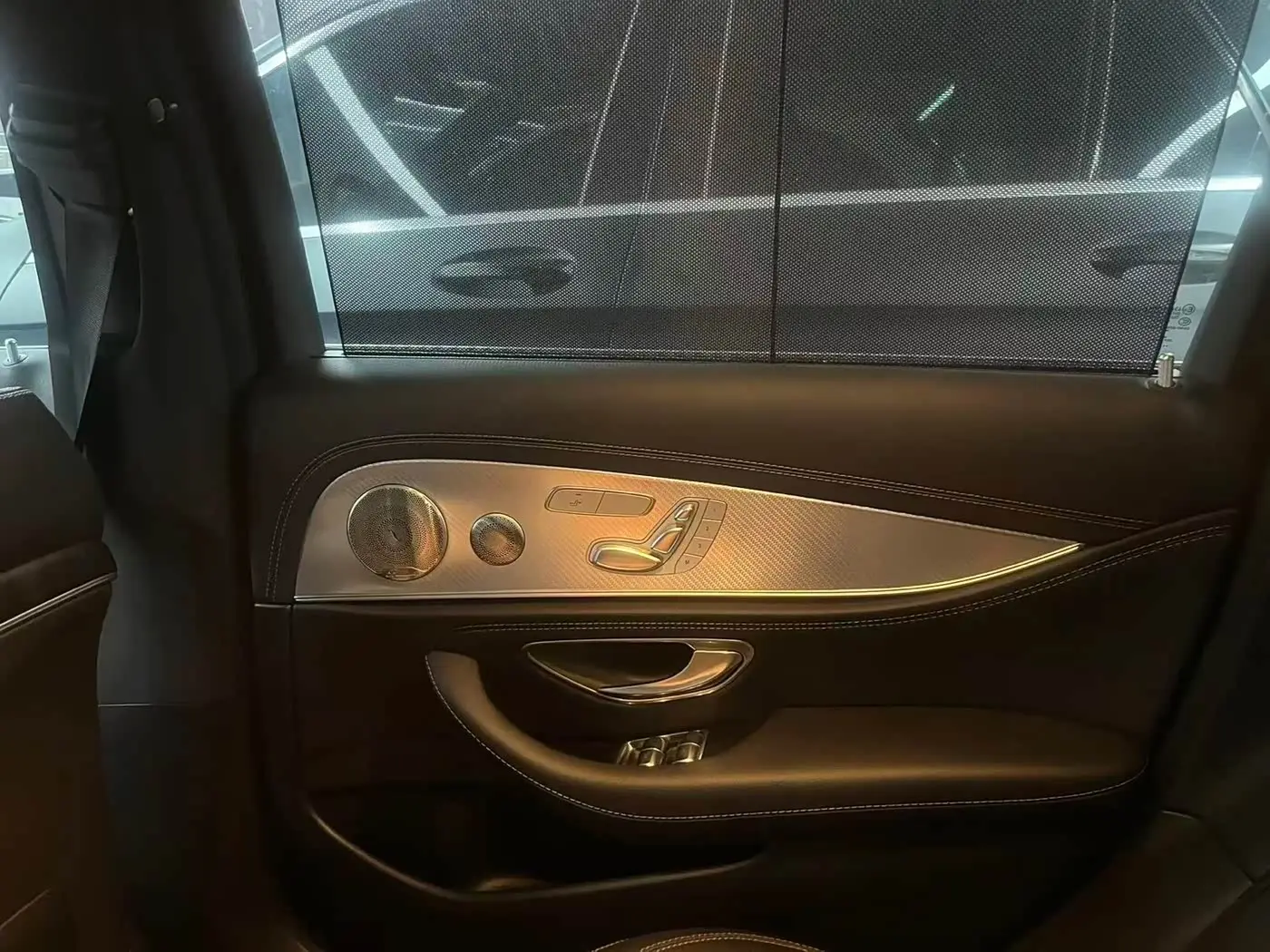 Mercedes-Benz E-Class 2022 — Фото 12/12
