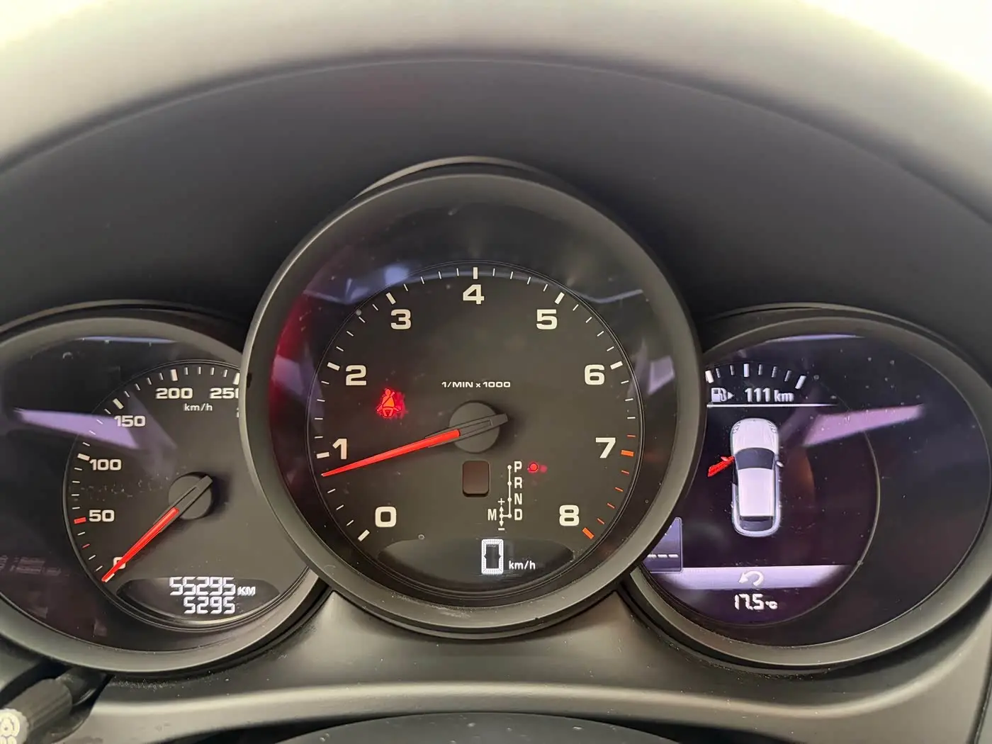 Porsche Macan 2020 — Photo 16/20