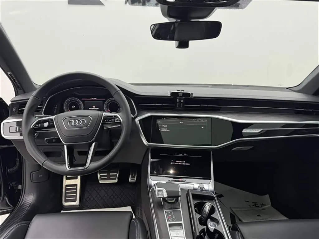 Audi A6L 2025 — Photo 9/11