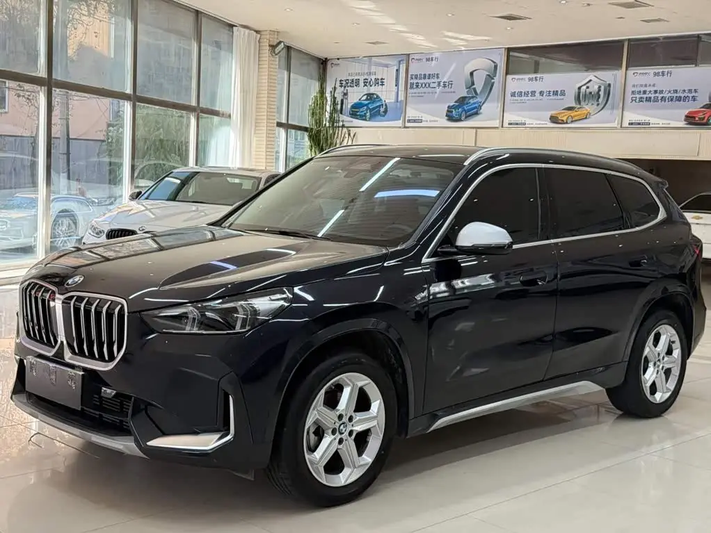 BMW X1 2023 — Photo 1/20