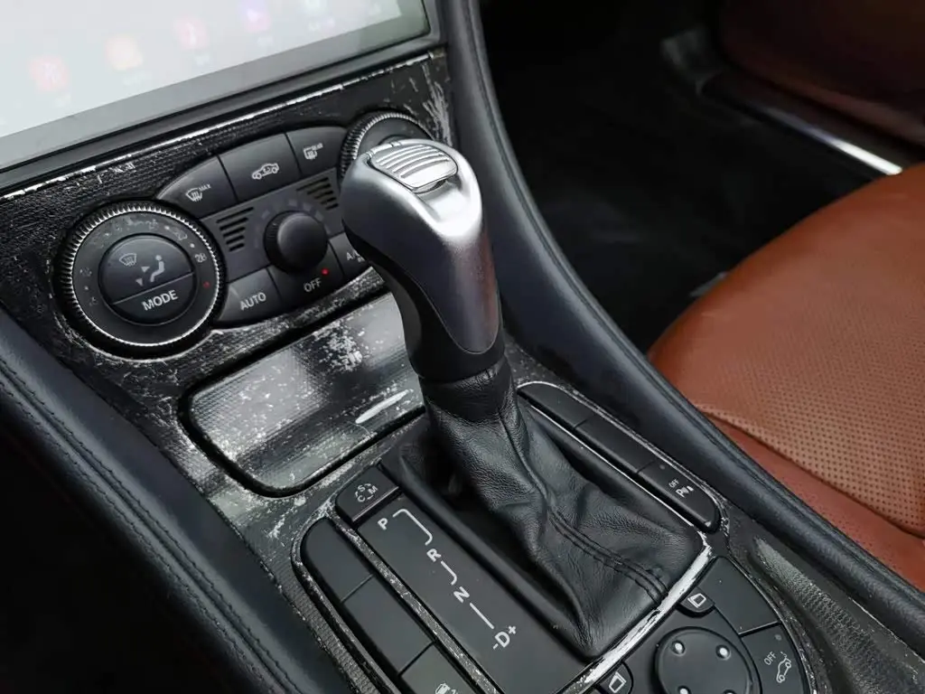 Mercedes-Benz SL-Class 2011 — Photo 13/20
