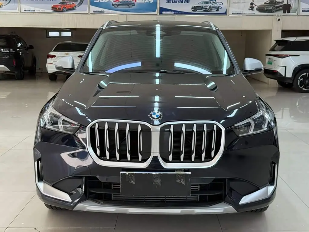 BMW X1 2023 — Photo 2/20