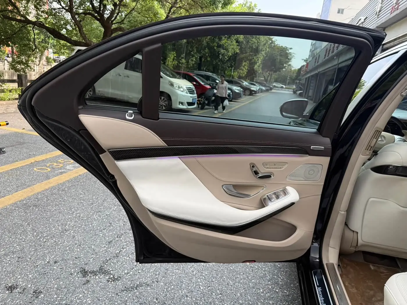 Mercedes-Benz S-Class 2015 — Photo 12/20