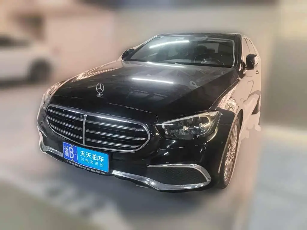 Mercedes-Benz E-Class, 2022