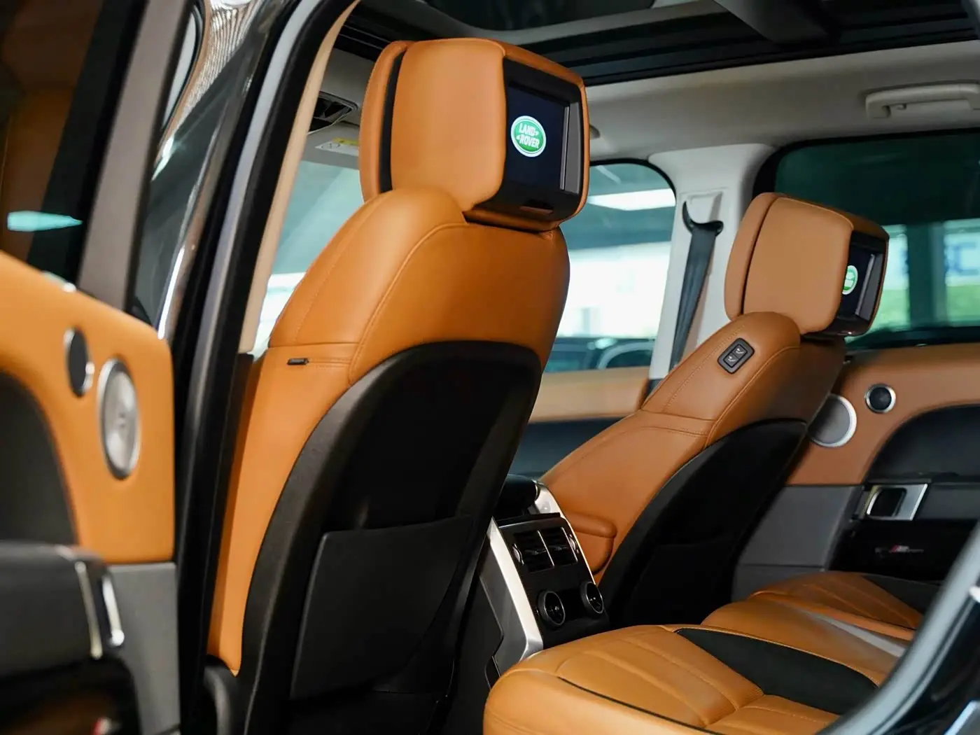 Land Rover Range Rover Sport 2018 — Фото 20/20