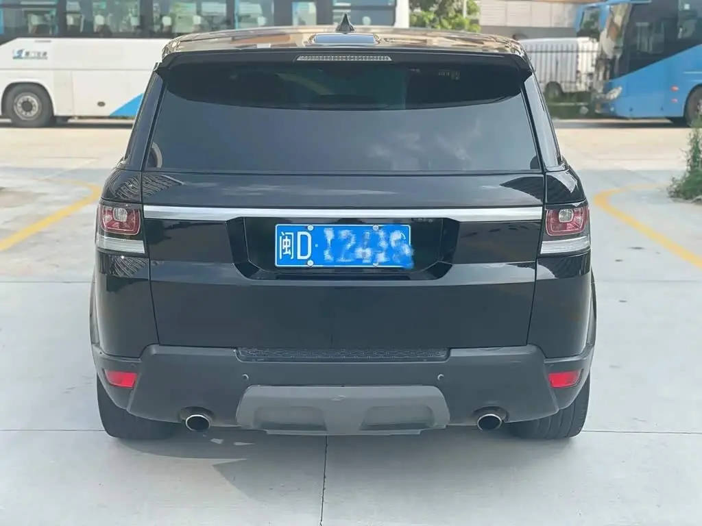 Land Rover Range Rover Sport 2017 — Photo 5/9