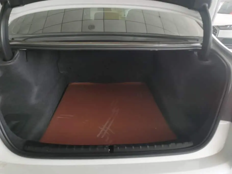 BMW 5 Series 2023 — Photo 4/16