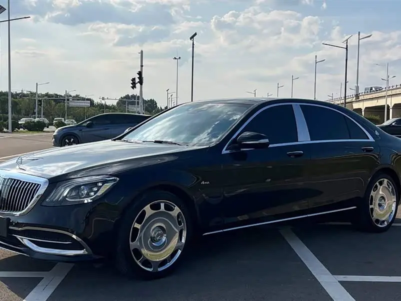 Mercedes-Benz S-Class 2019 — Фото 1/19