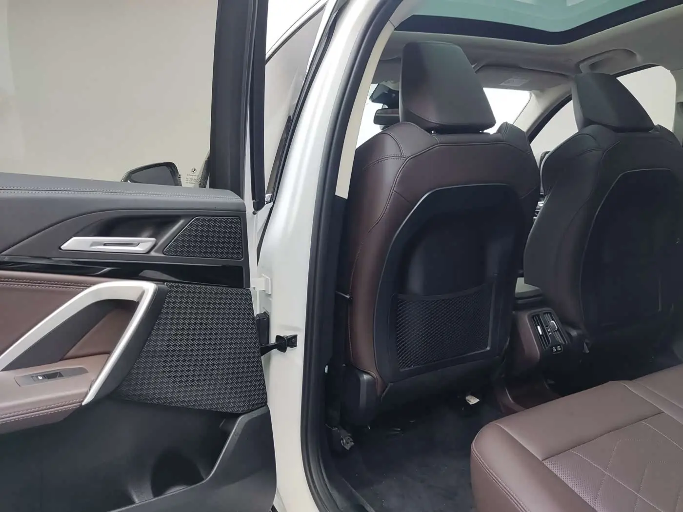 BMW X1 2023 — Photo 10/20
