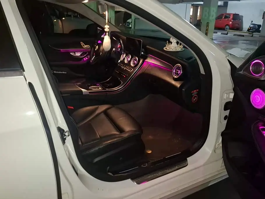 Mercedes-Benz C-Class 2019 — Şəkil 8/16