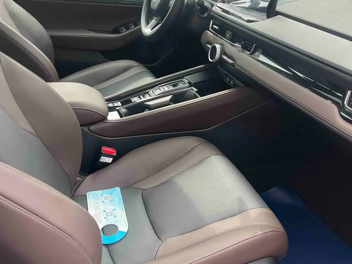 Honda Inspire Hybrid 2026 — Photo 13/14