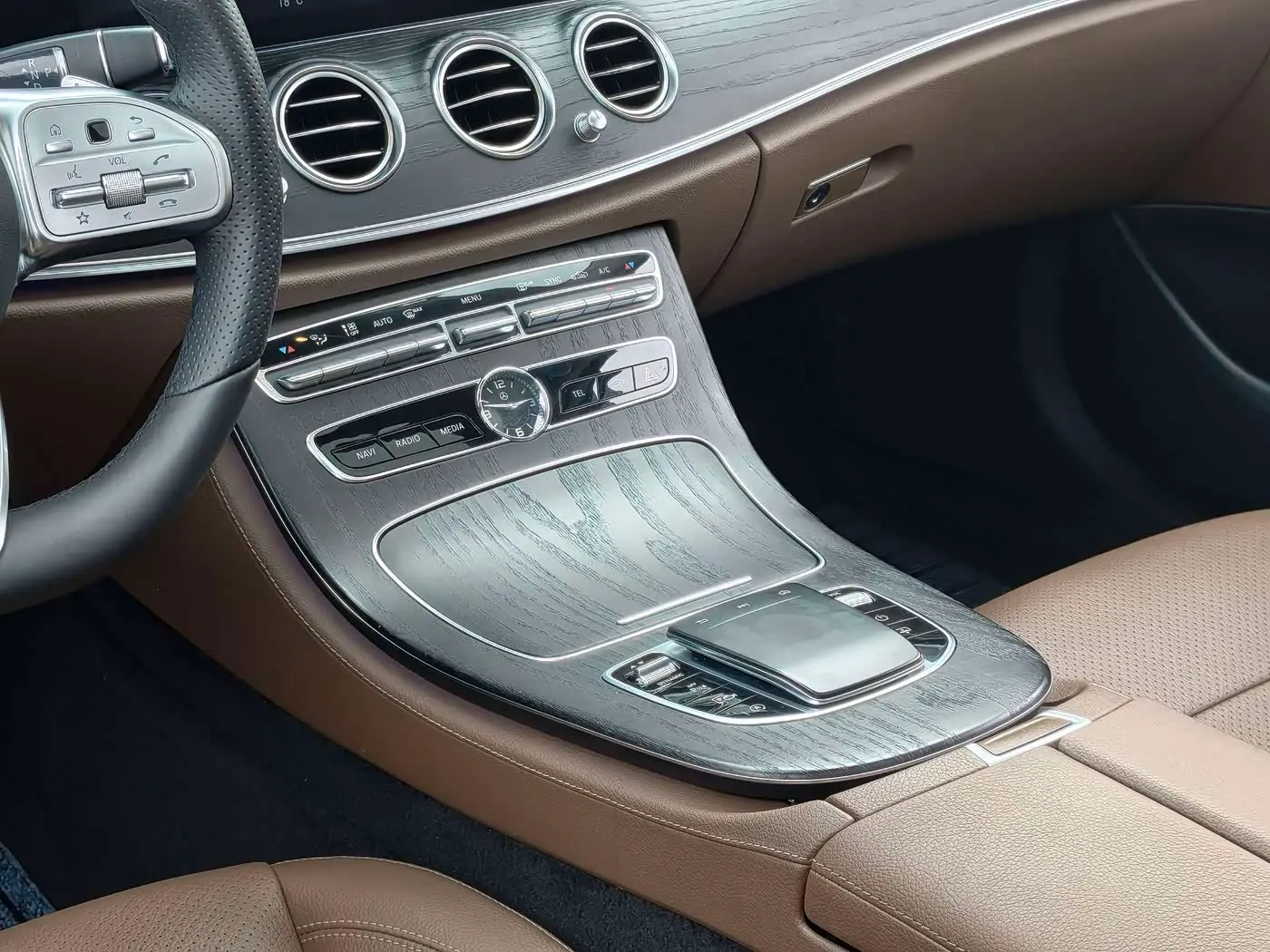 Mercedes-Benz E-Class 2020 — Фото 9/18