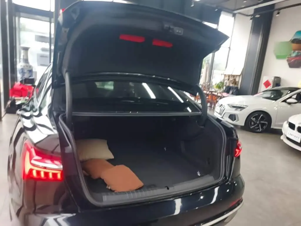 Audi A6L 2024 — Şəkil 16/20
