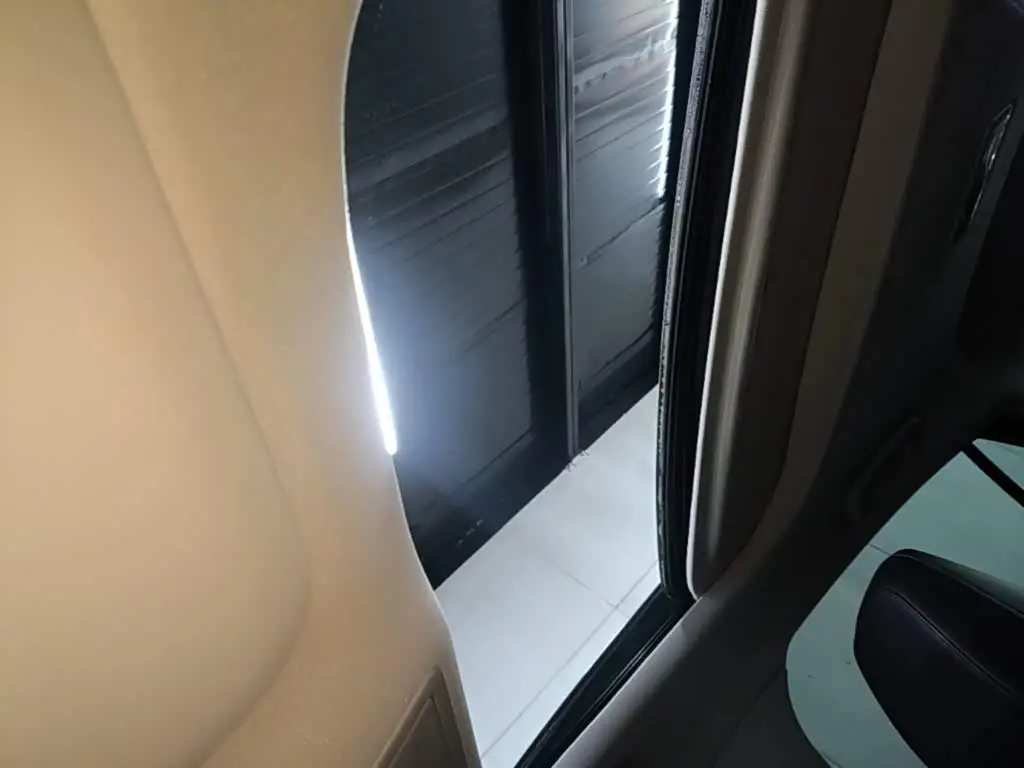 Ford Mondeo 2023 — Photo 18/20