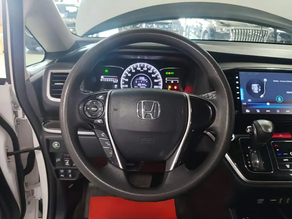Honda Odyssey 2019 — Photo 11/20