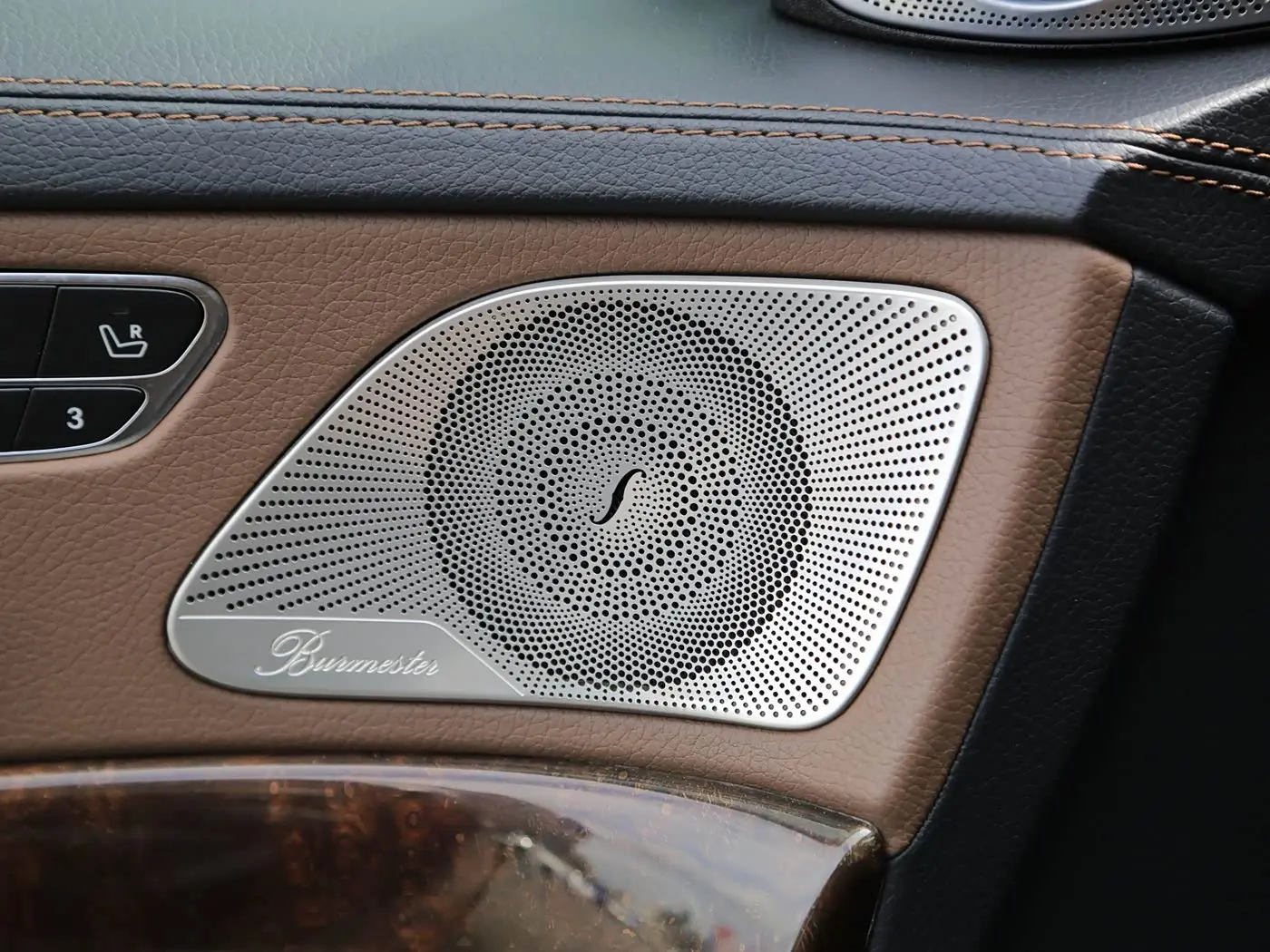Mercedes-Benz S-Class 2020 — Фото 12/20