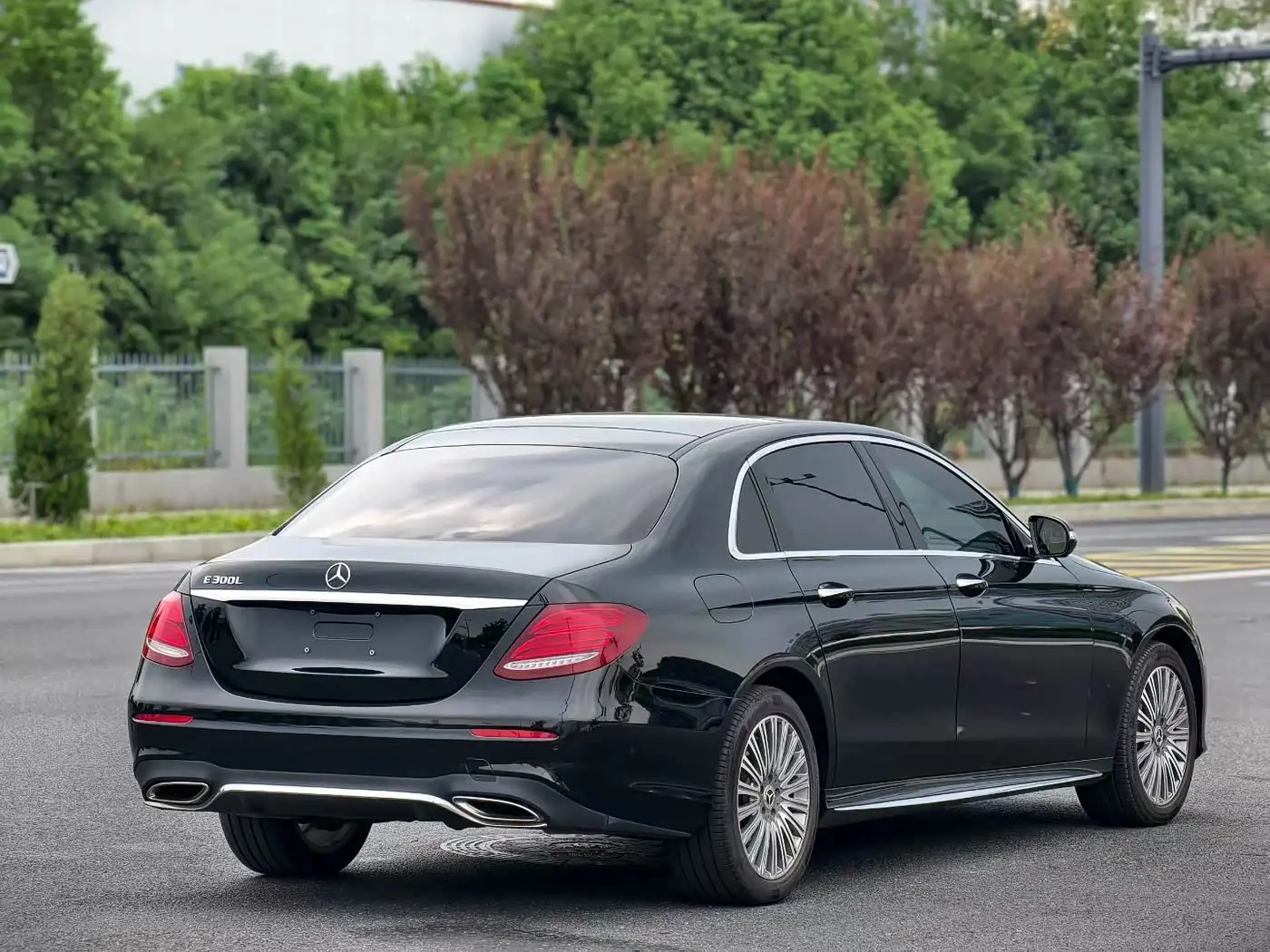 Mercedes-Benz E-Class 2020 — Фото 8/8