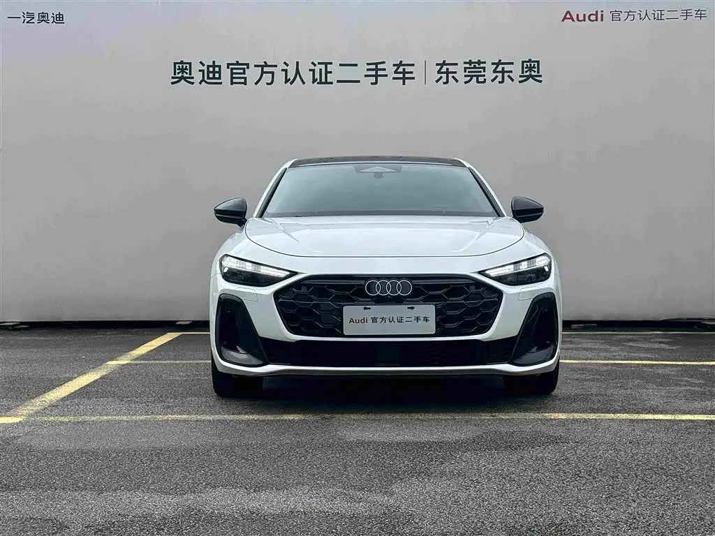 Audi A5L 2026 — Photo 2/11