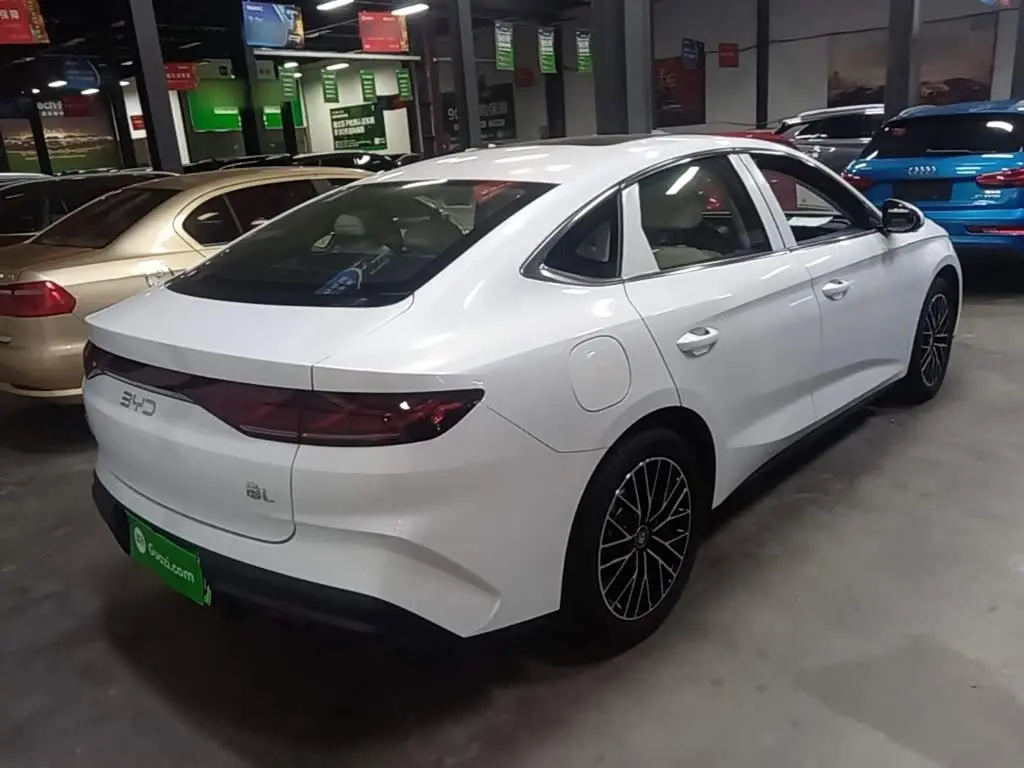 BYD Qin L 2025 — Photo 7/20
