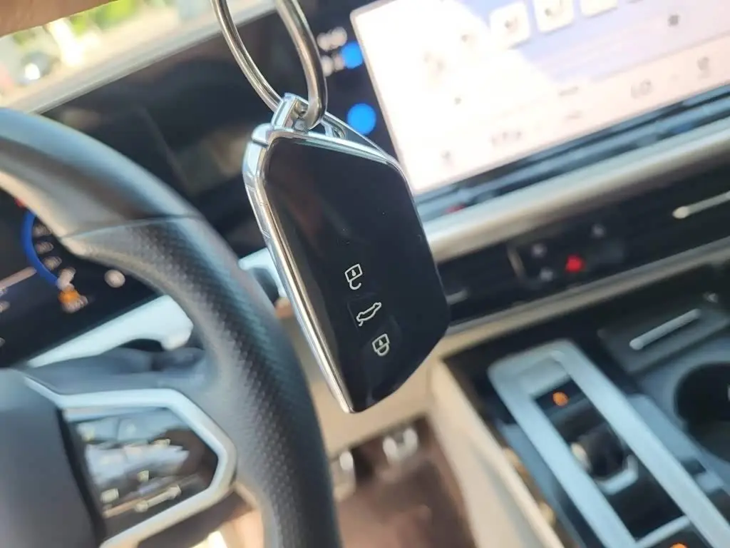 Volkswagen Talagon 2023 — Şəkil 12/20