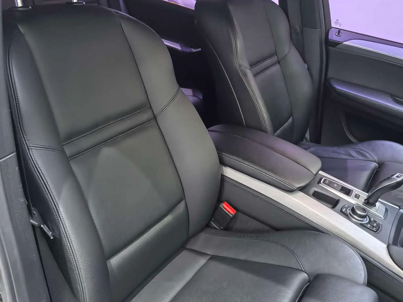 BMW X5 M 2011 — Photo 4/10