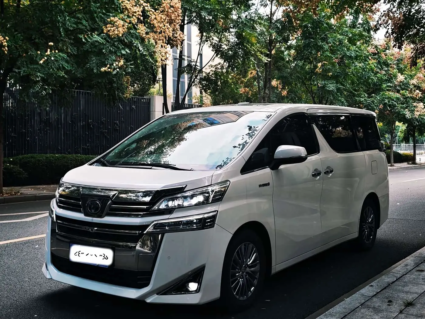 Toyota Vellfire, 2021
