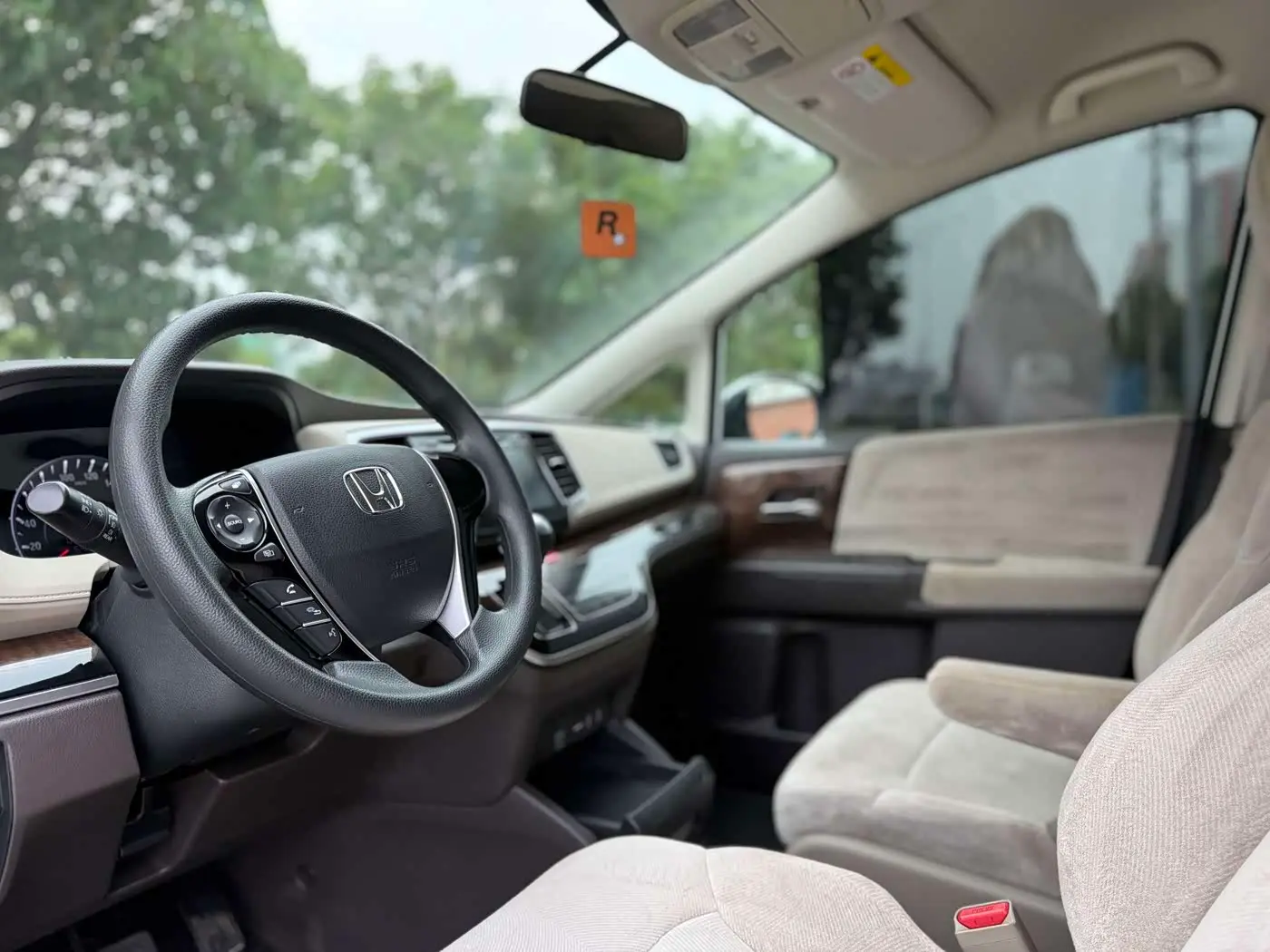 Honda Odyssey 2018 — Photo 9/17