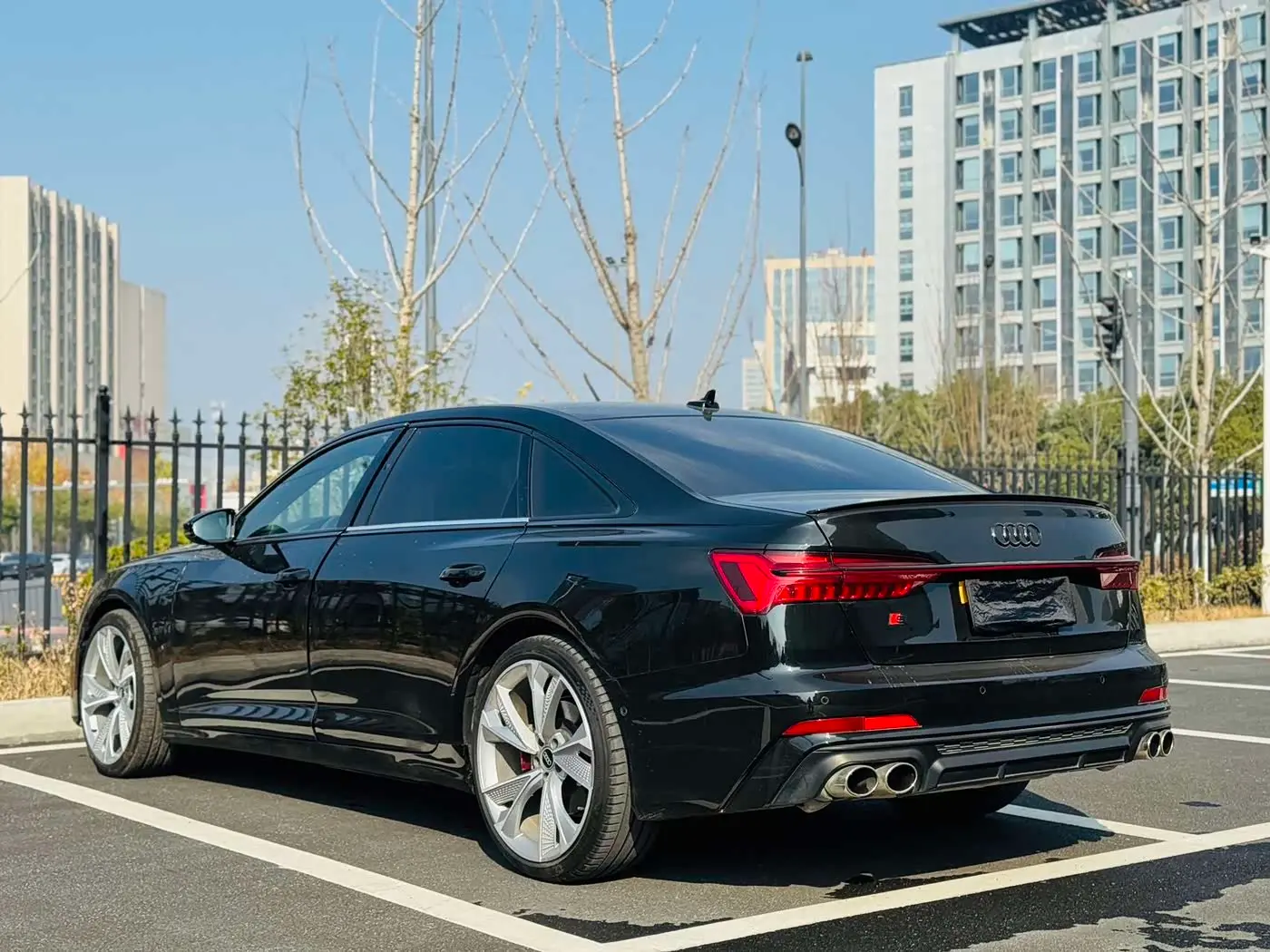 Audi A6L 2023 — Фото 9/9