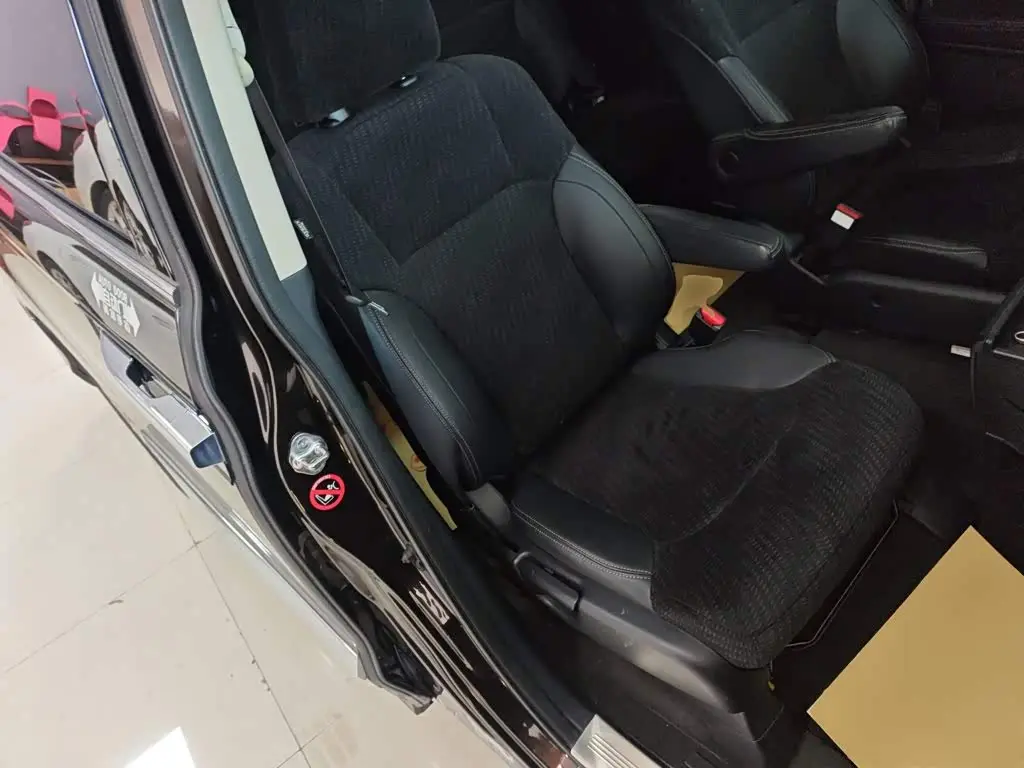 Honda Elysion 2017 — Photo 17/20