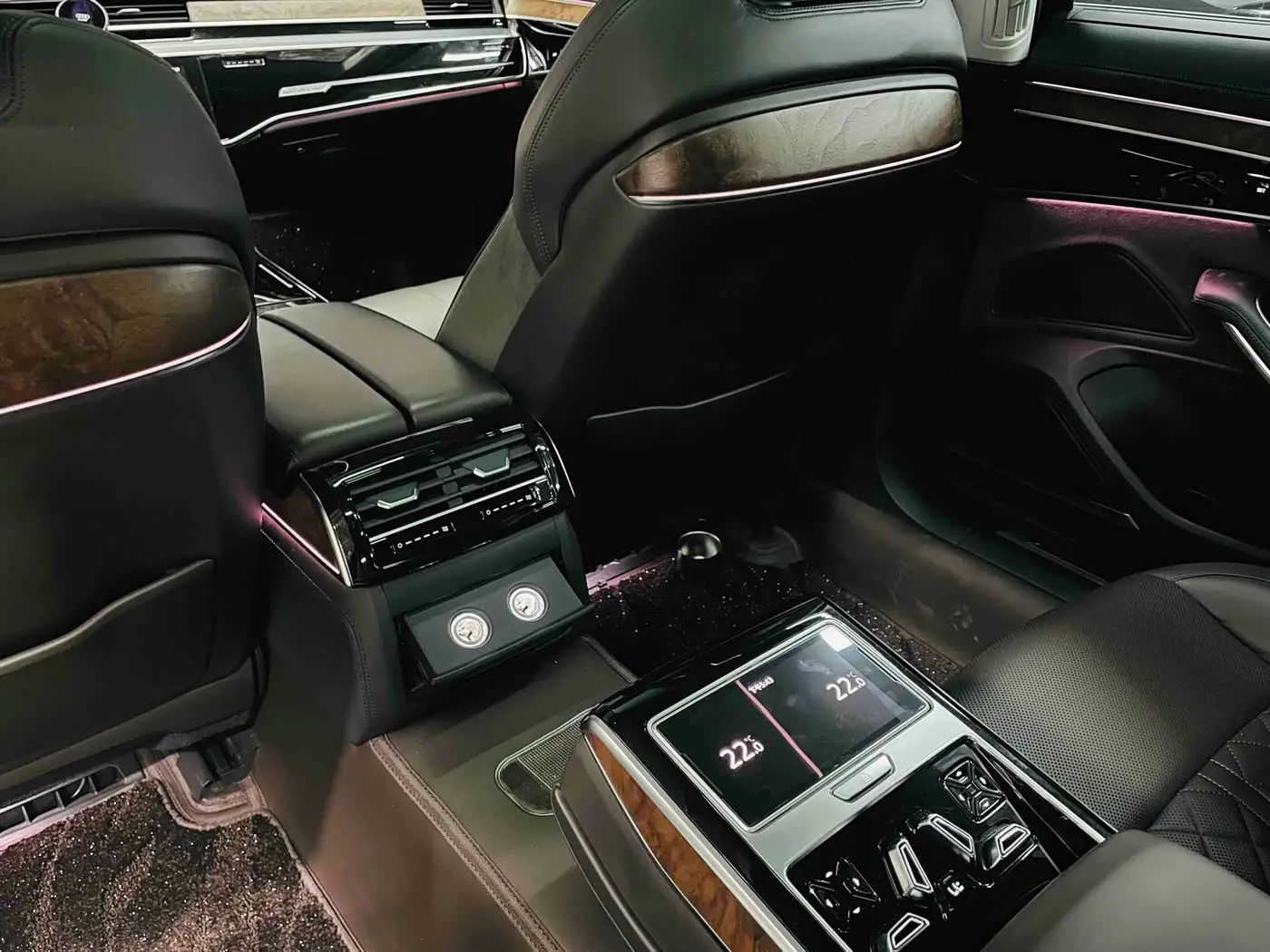 Audi A8 2020 — Photo 14/16