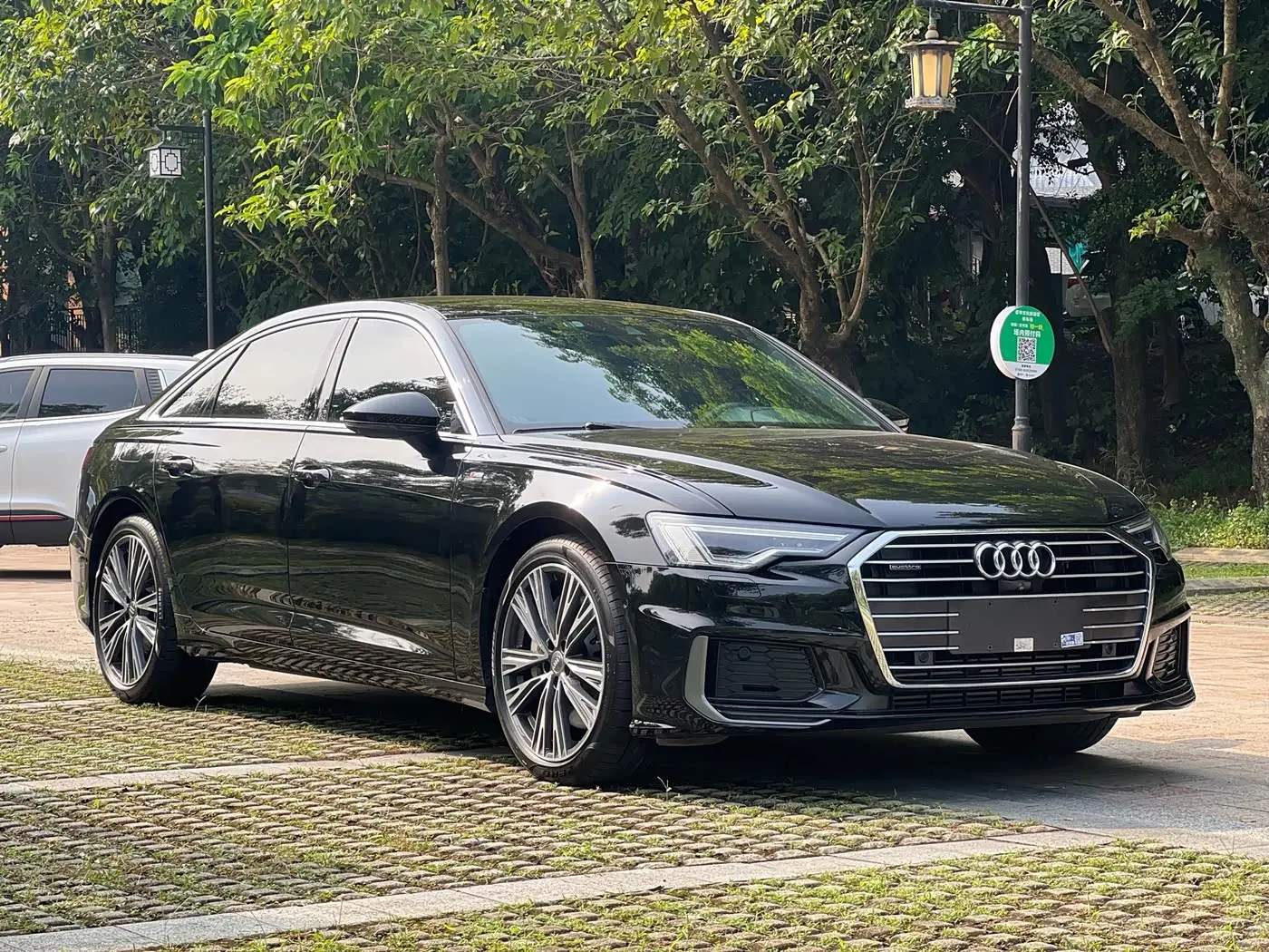 Audi A6L 2021 — Фото 5/20