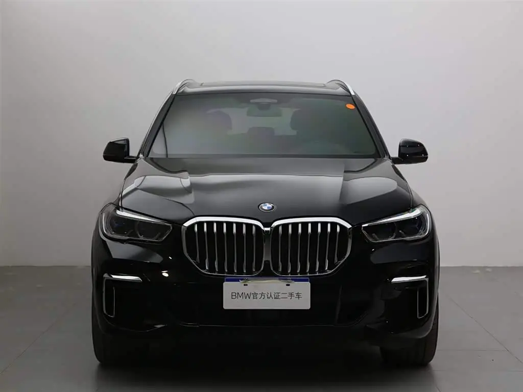 BMW X5 2023 — Фото 2/18