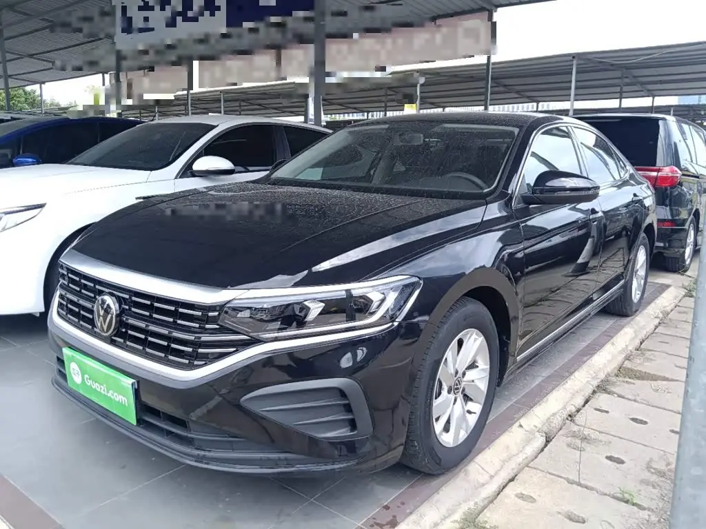 Volkswagen Passat 2023 — Photo 2/20