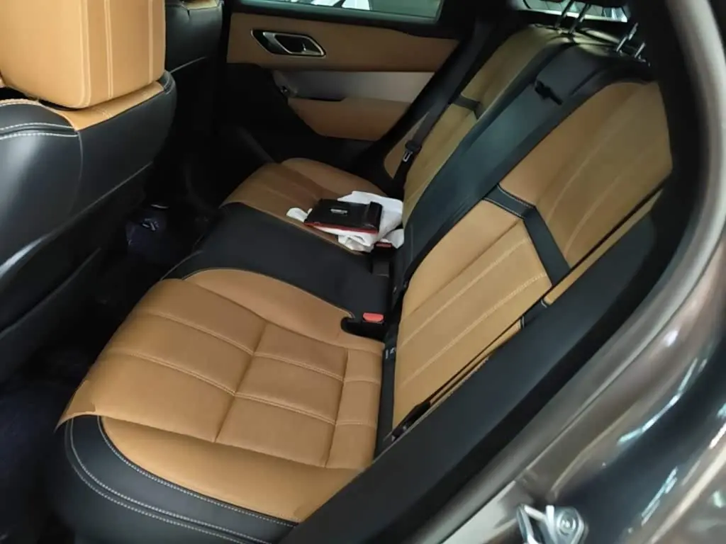 Land Rover Range Rover Velar 2023 — Photo 17/20