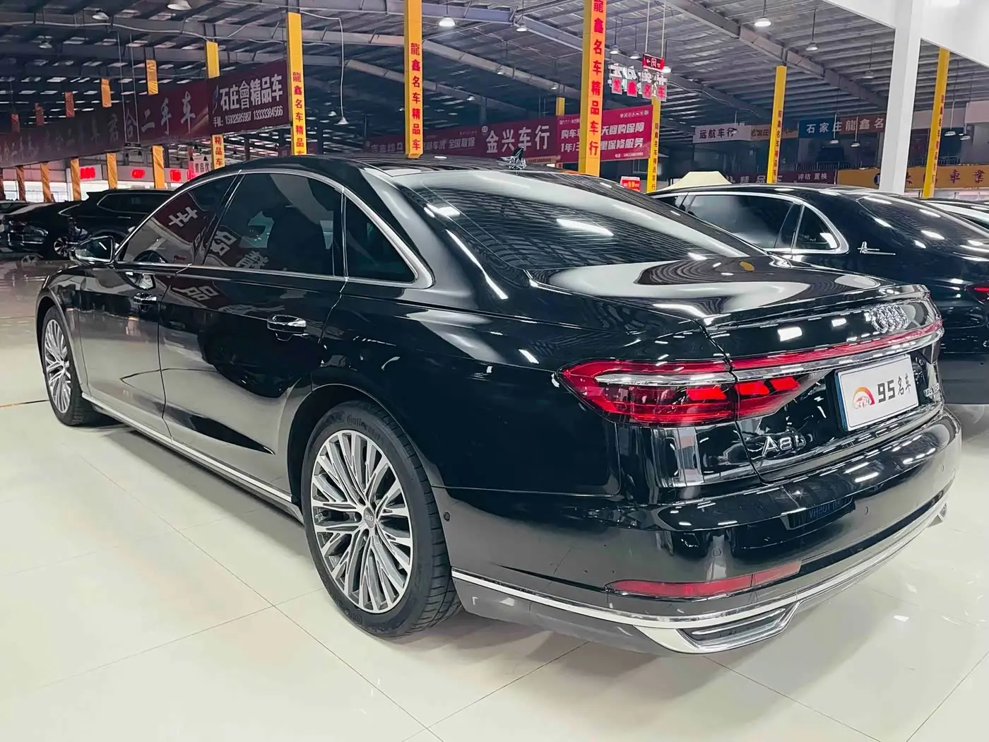 Audi A8 2020 — Photo 6/16