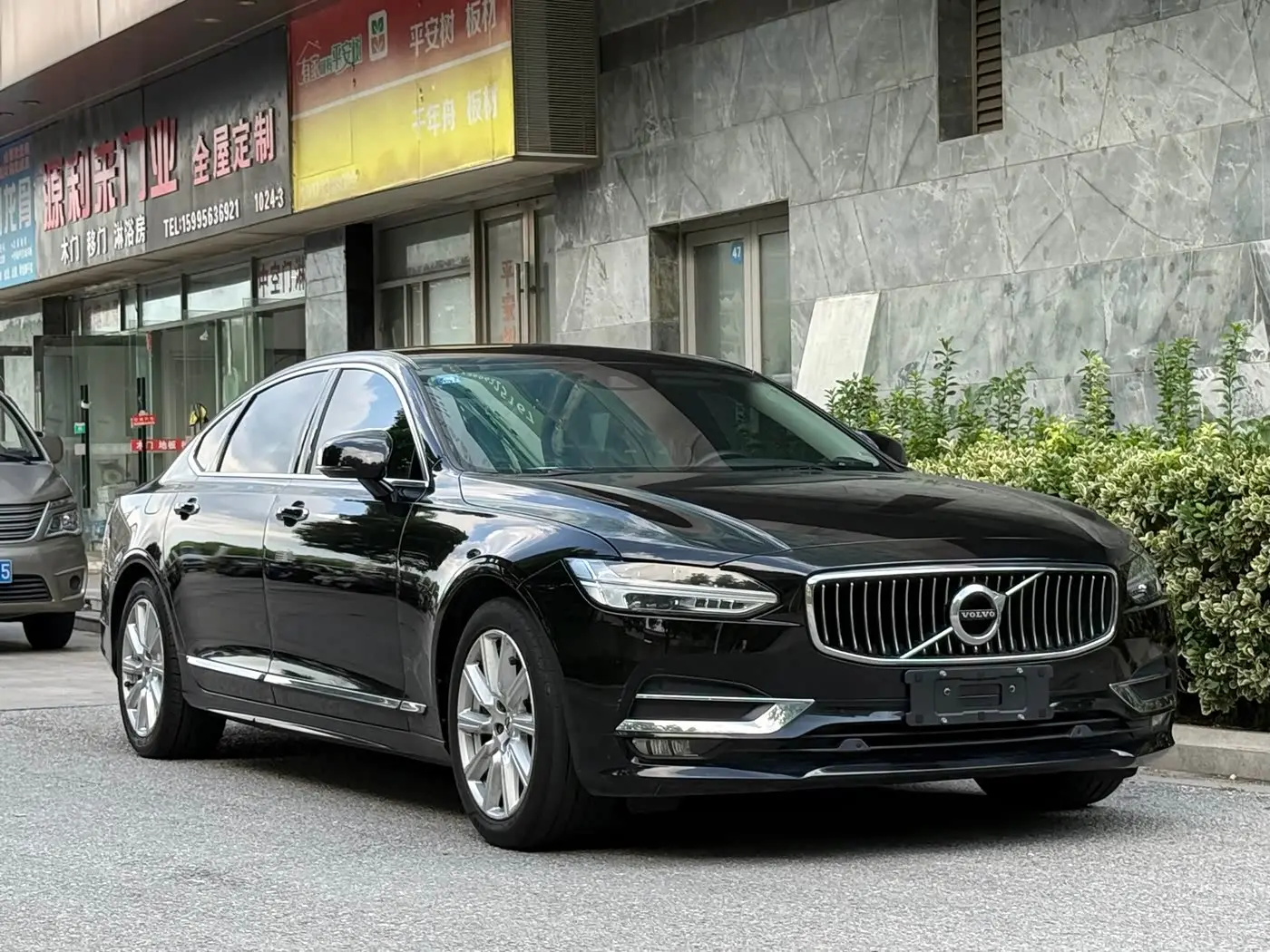Volvo S90 2020 — Фото 3/15