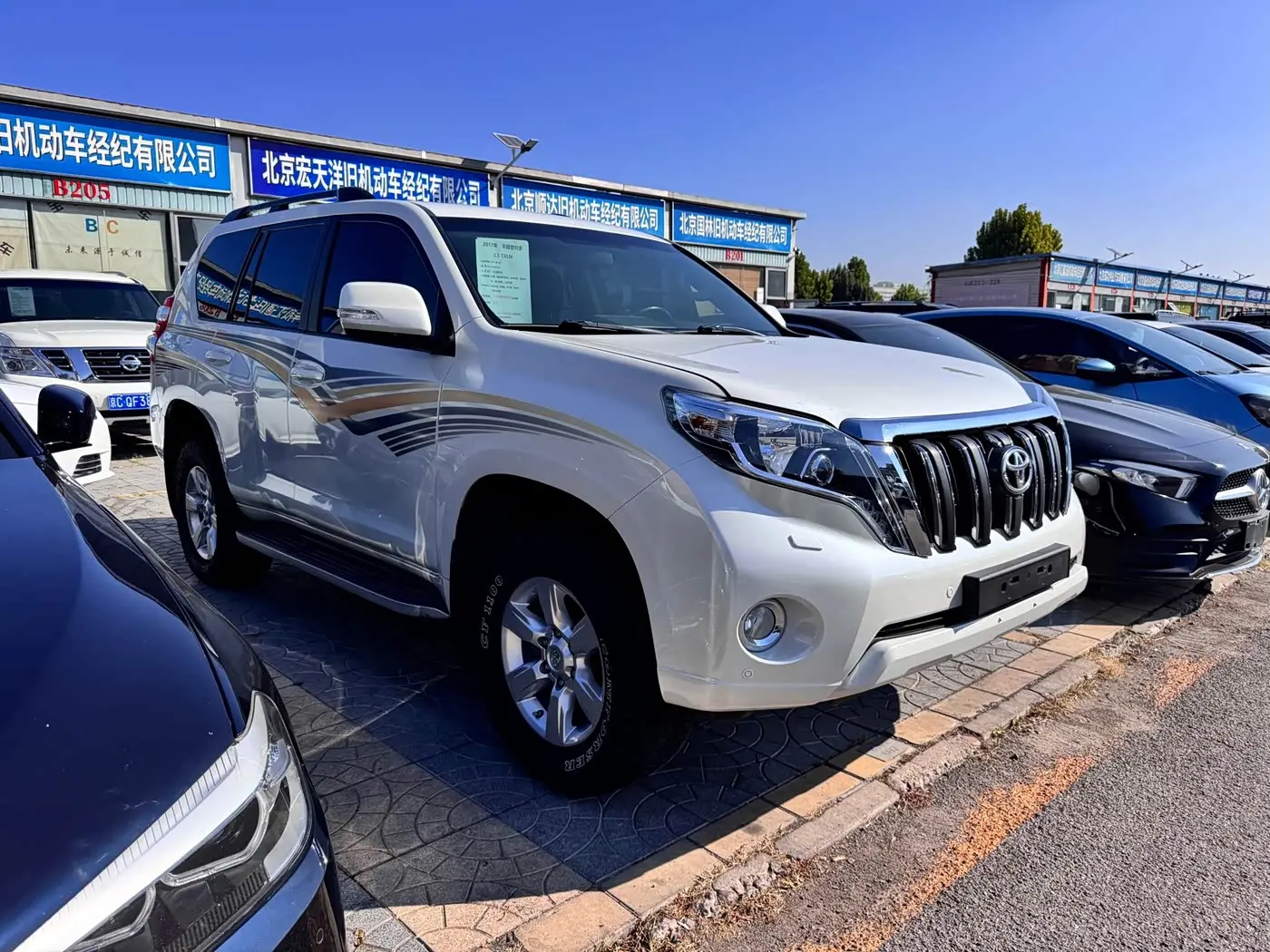 Toyota Prado 2017 — ფოტო 3/10