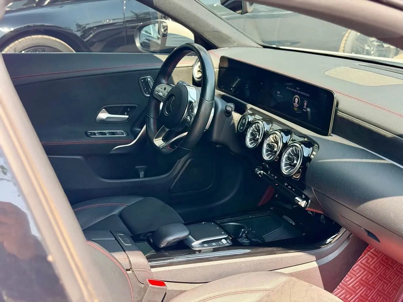 Mercedes-Benz CLA 2022 — Фото 20/20