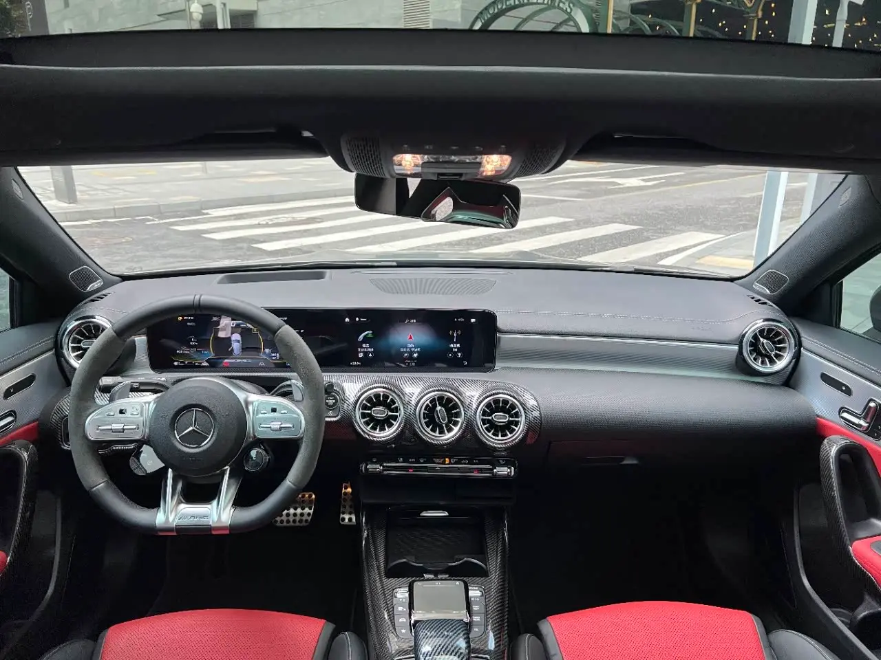 Mercedes-Benz A-Class AMG 2023 — Photo 4/11