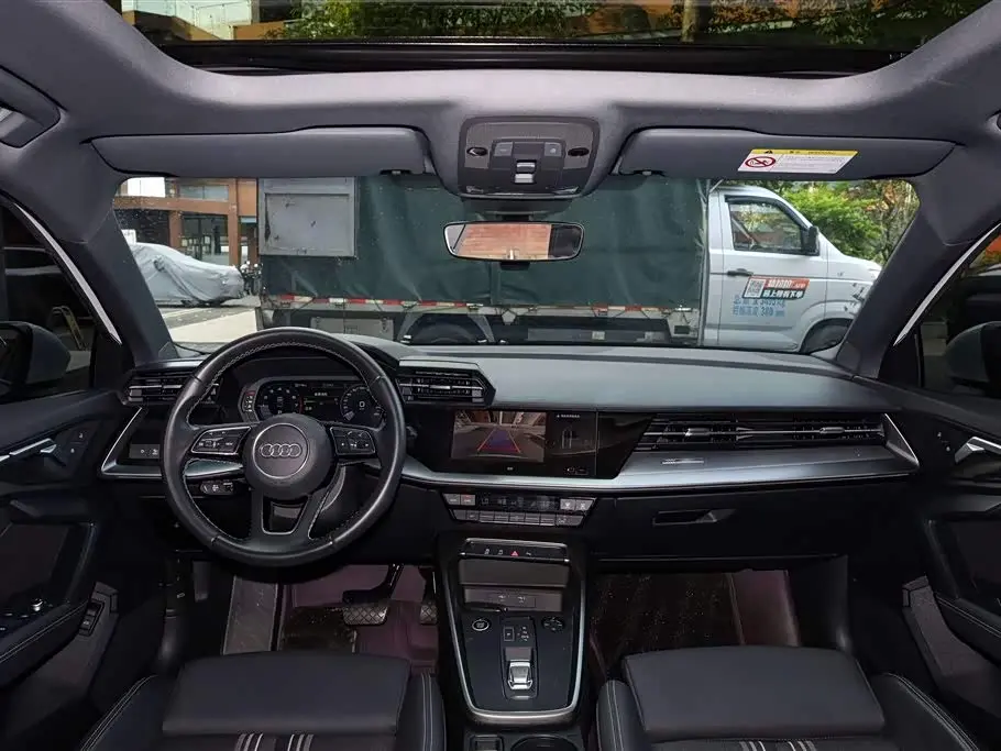 Audi A3 2024 — Photo 6/20