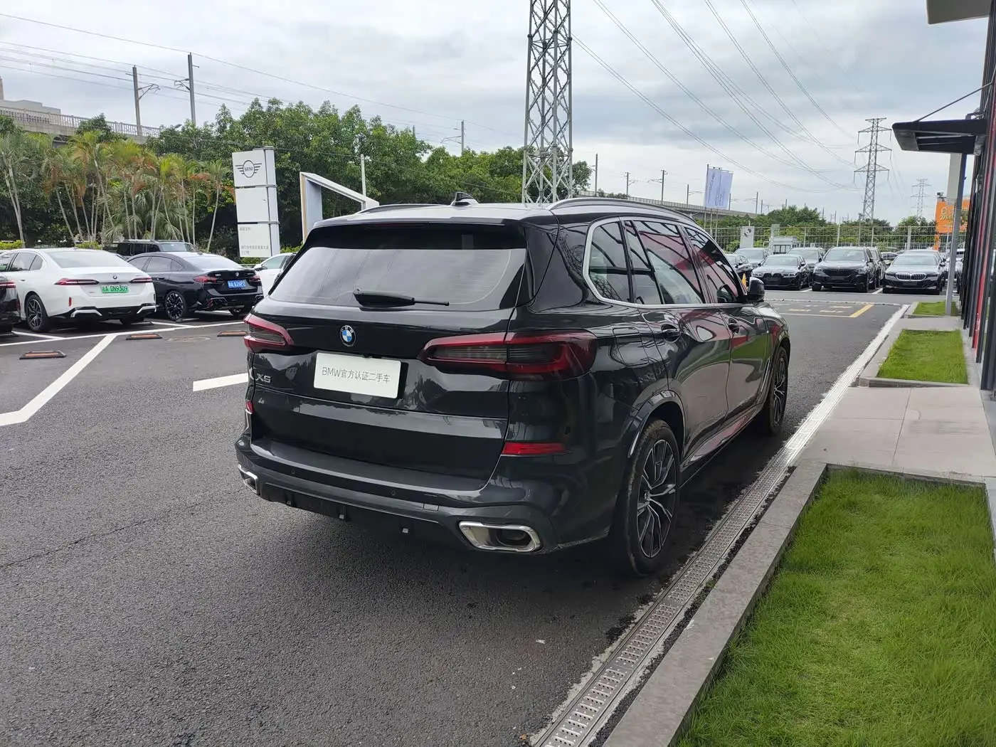 BMW X5 2022 — Photo 6/9