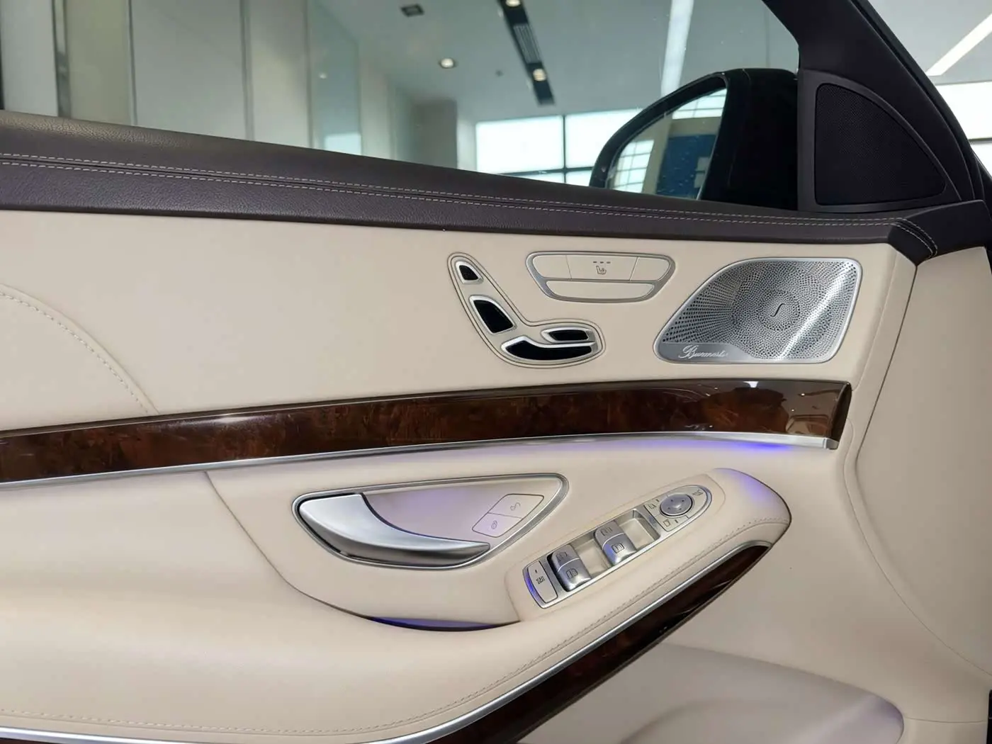 Mercedes-Benz S-Class 2016 — Фото 11/20
