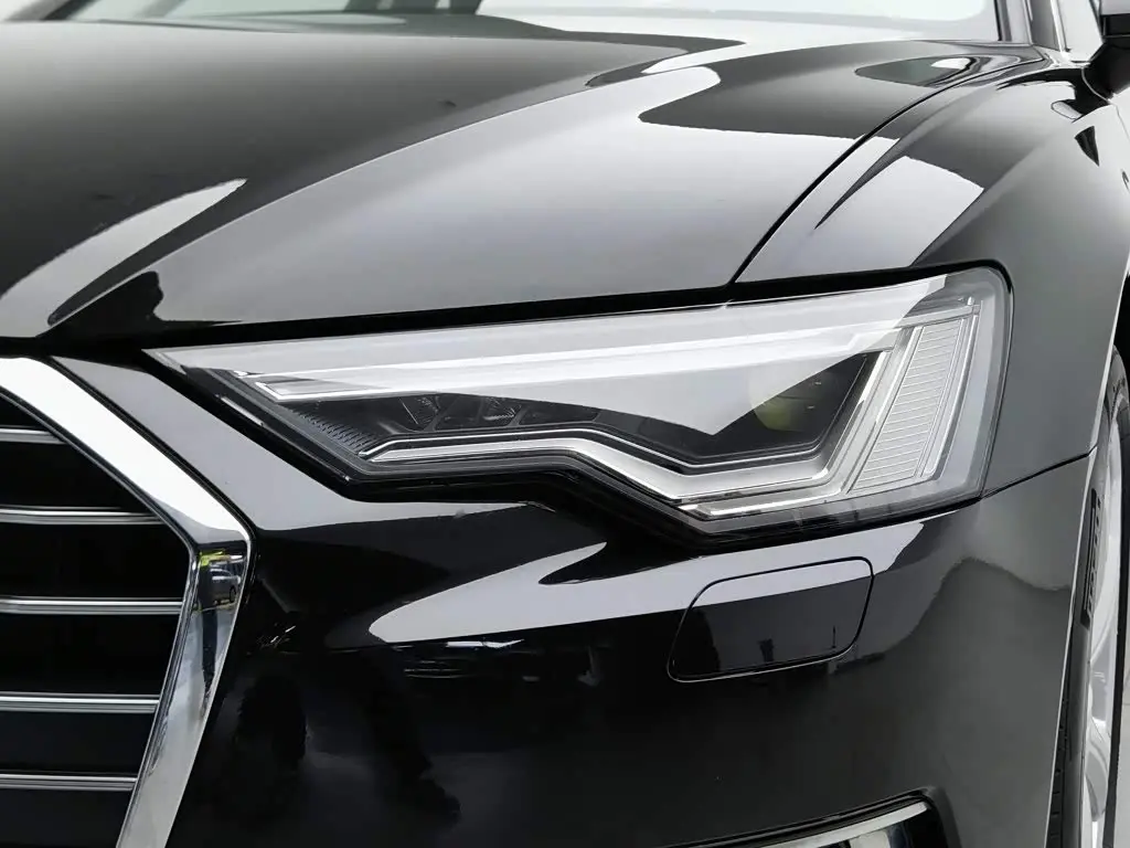 Audi A6L 2022 — Фото 7/20