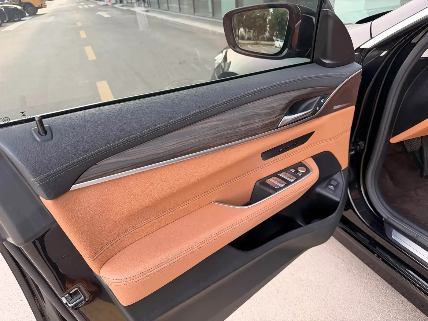 BMW 6 Series GT 2021 — Фото 8/20