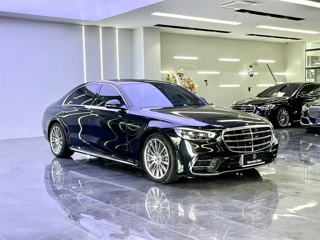 Mercedes-Benz S-Class 2022 — Photo 7/20