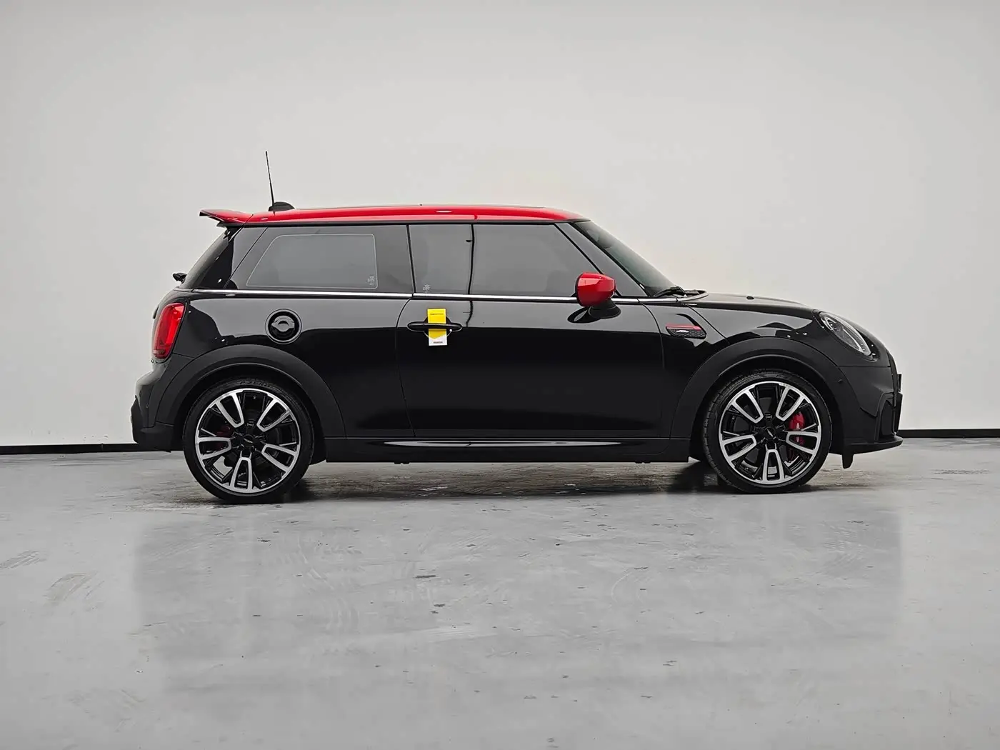 MINI JCW 2022 — Photo 8/20