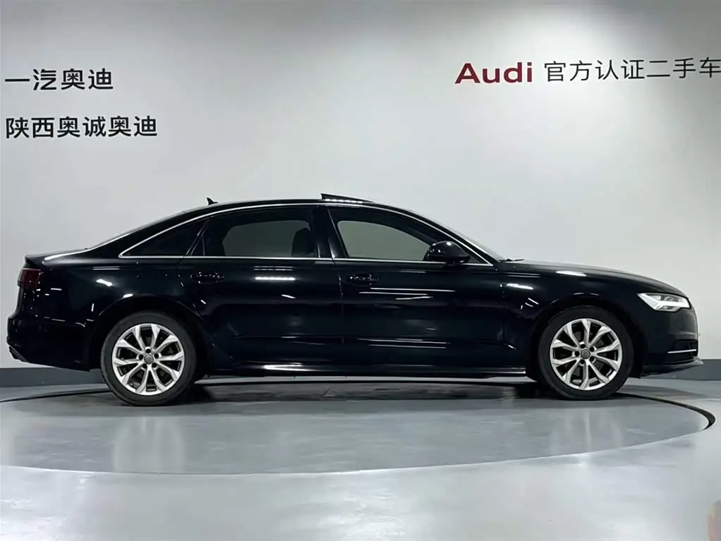 Audi A6L 2018 — Фото 3/15
