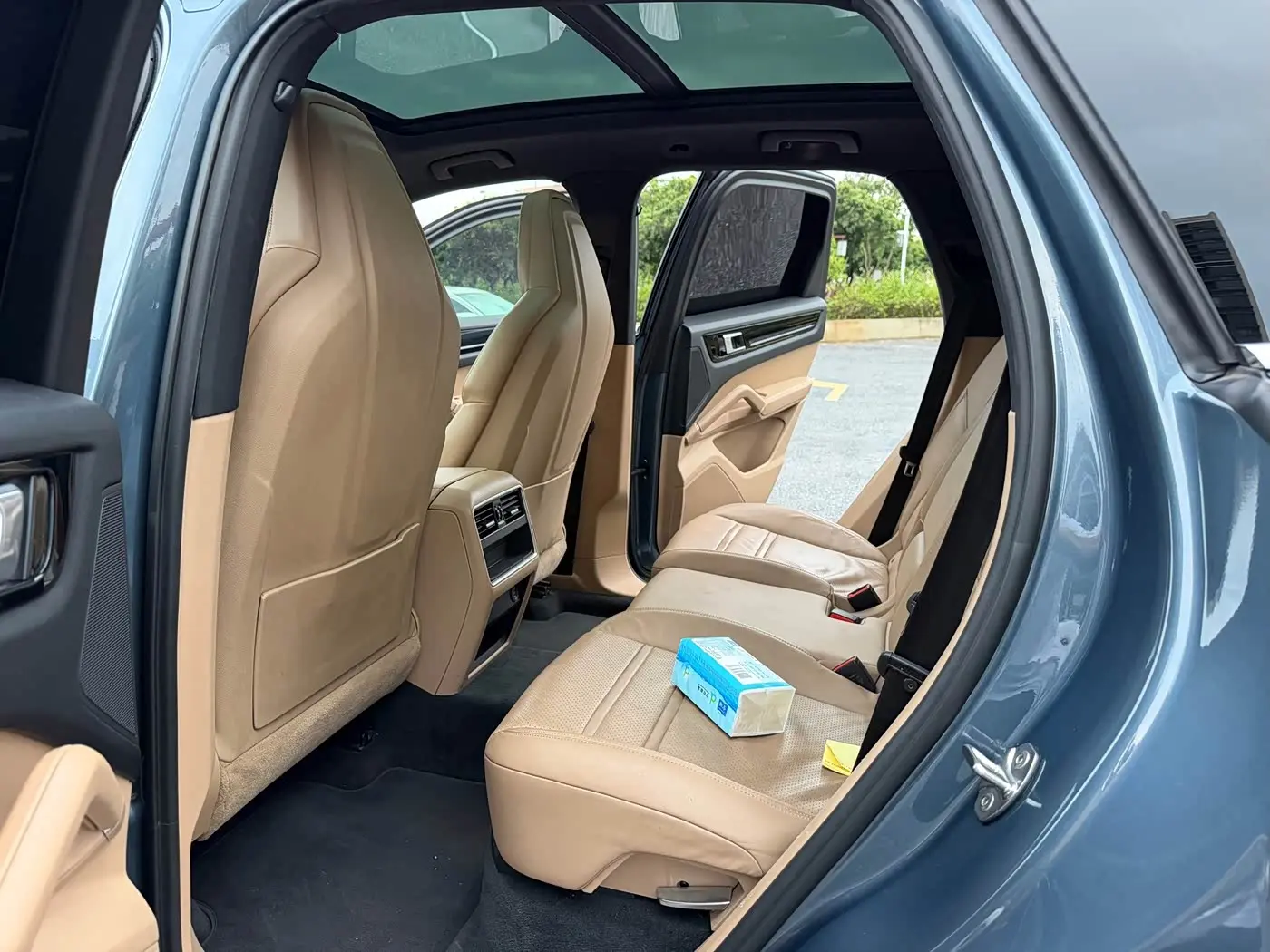 Porsche Cayenne 2018 — Фото 12/18
