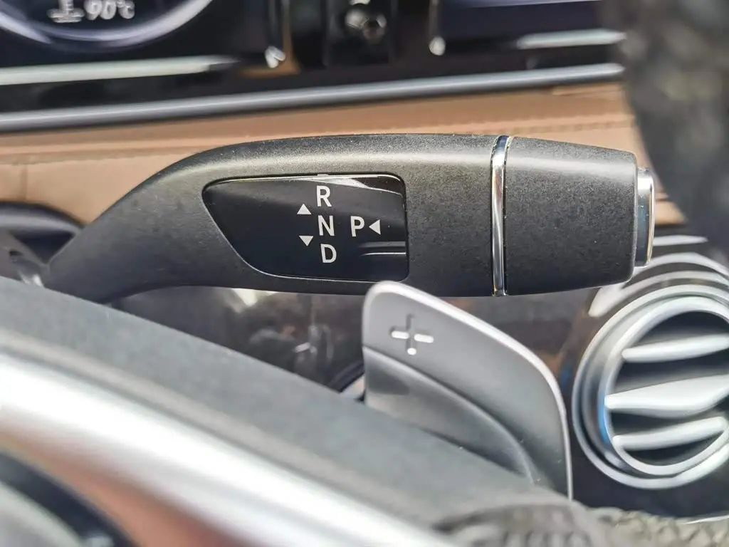 Mercedes-Benz S-Class 2017 — Şəkil 12/20