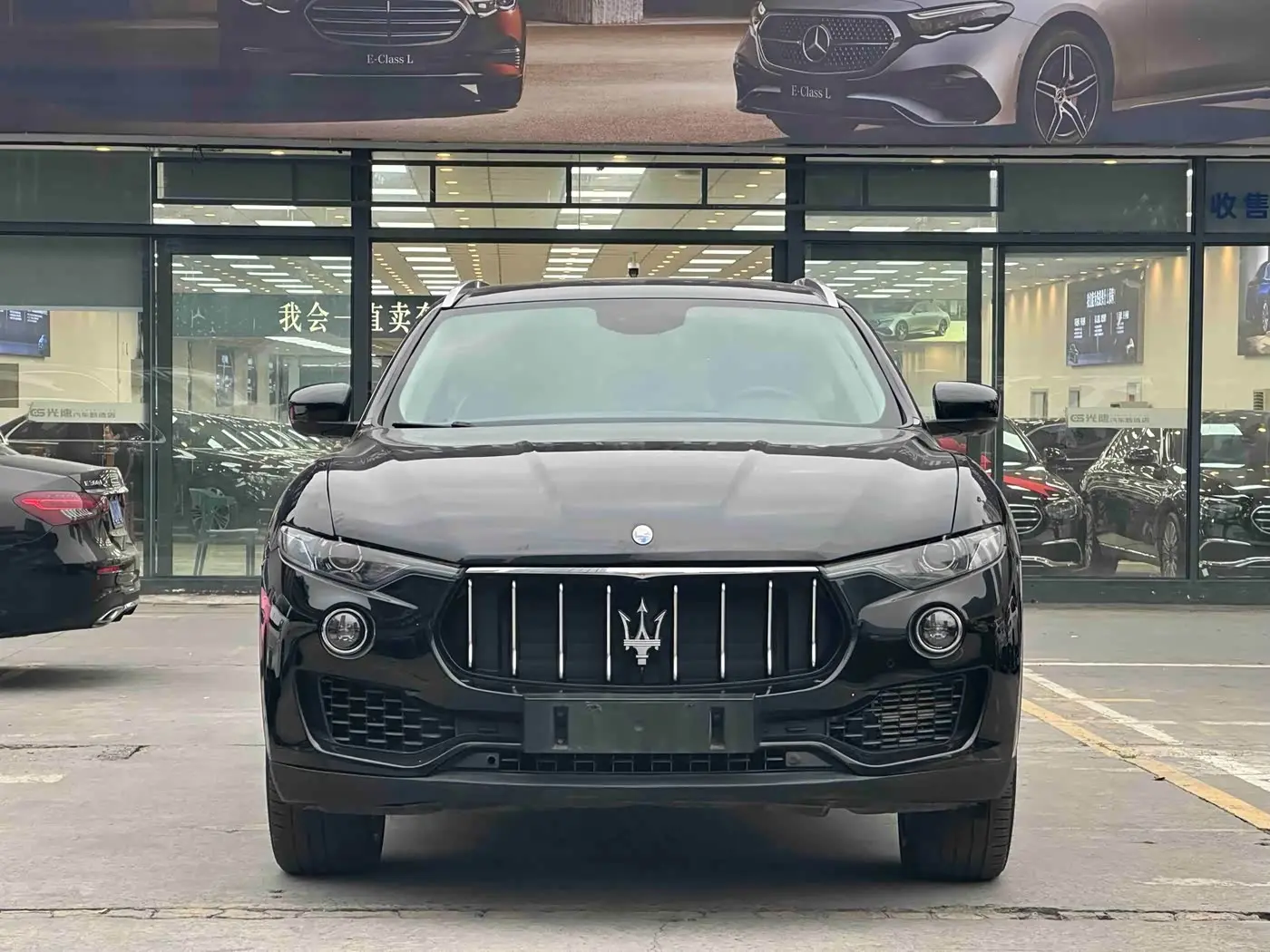 Maserati Levante 2018 — Фото 1/14